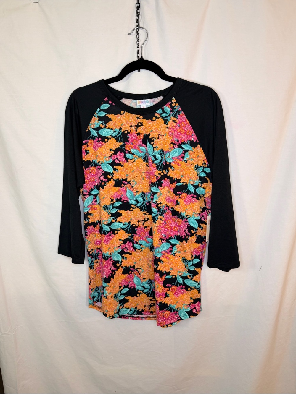 LuLaRoe Randy Floral Raglan Baseball Tee 3/4 Sleeve